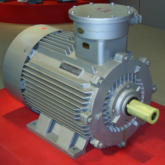 YE3-315L2-2防爆电机45°角实拍